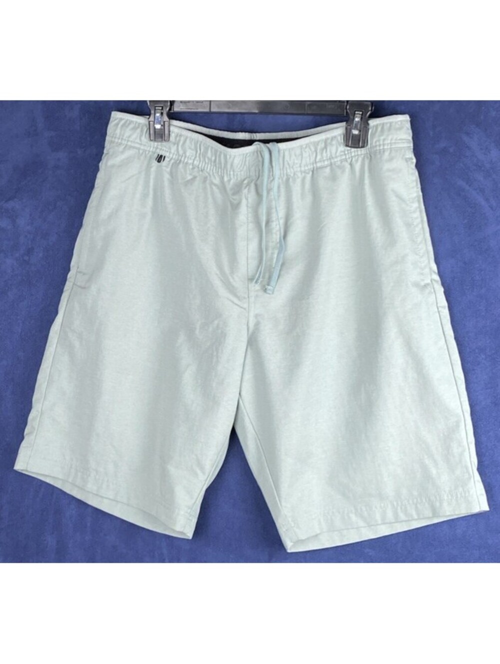 Voyager Mens Performance Shorts L Pull On Elastic Waist Zip Pockets mint green